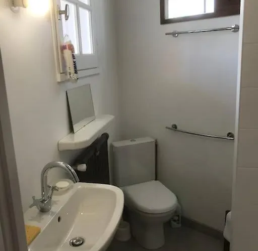 Maison De En Bord De *